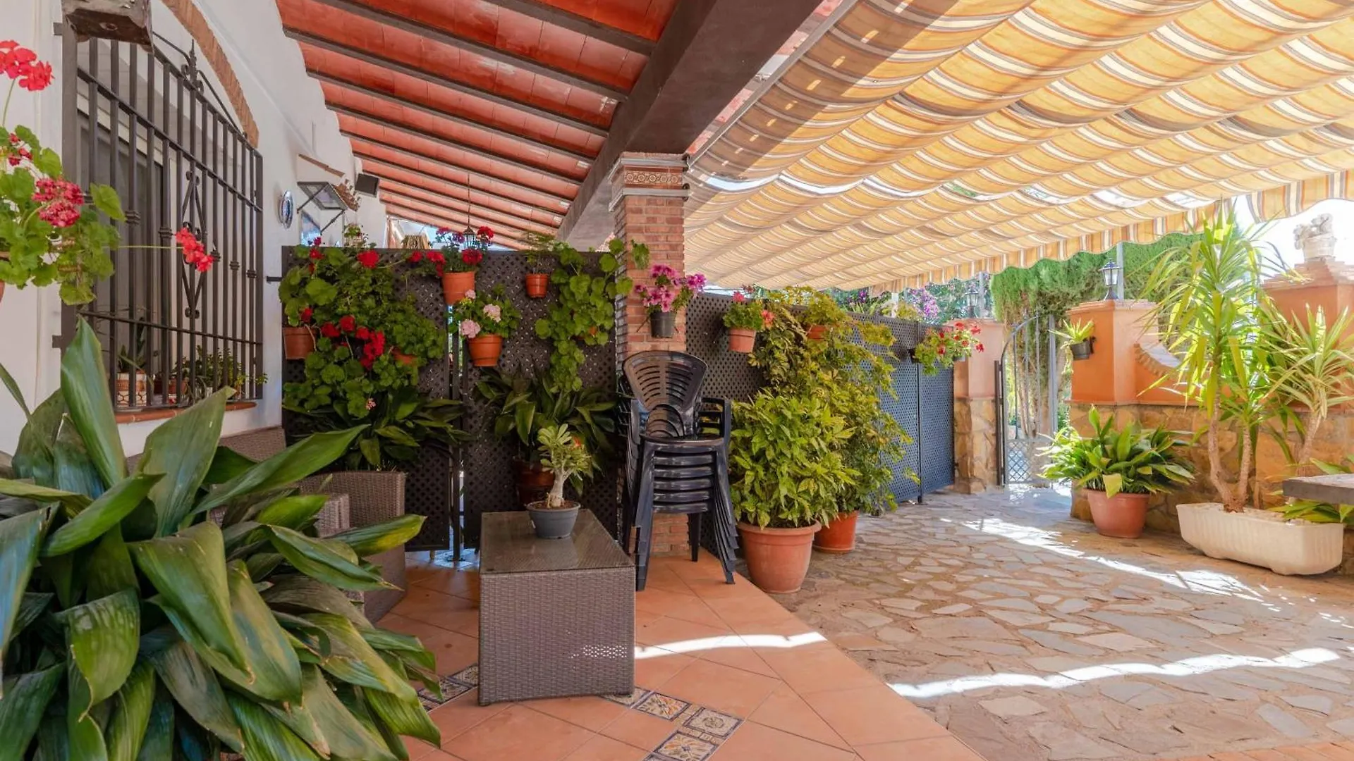 Casa Rural Cortijo Rizao Nigüelas 0*,